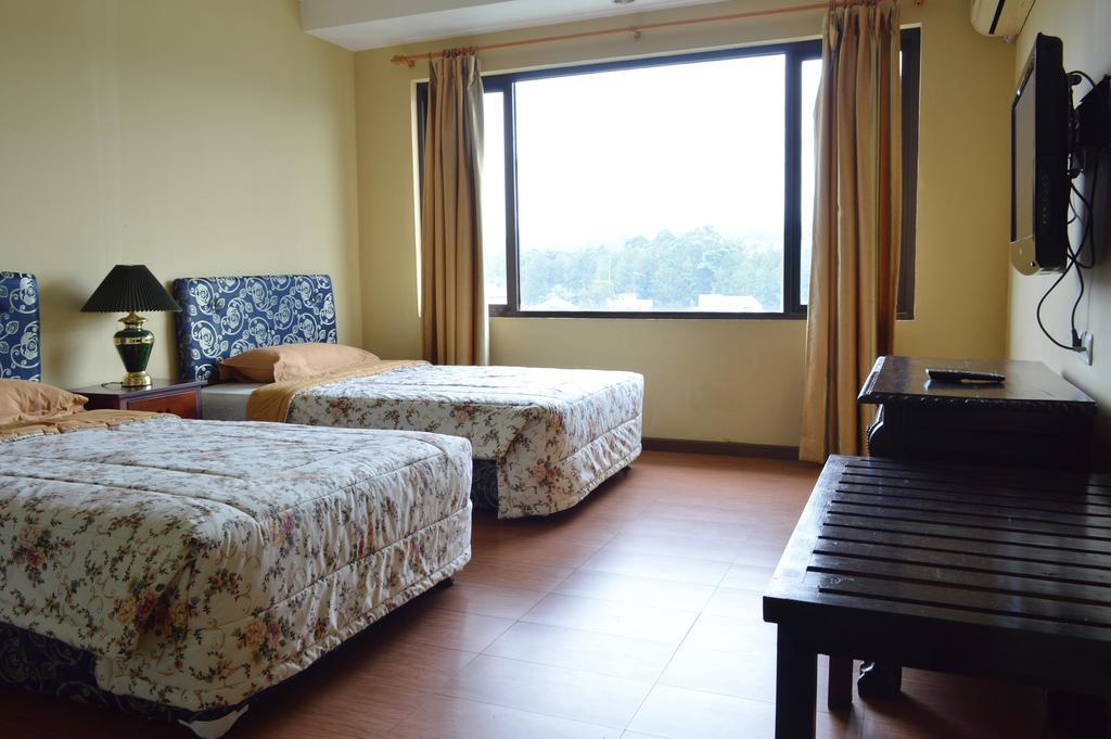 Green Wattana Hotel Sentul Bogor Esterno foto